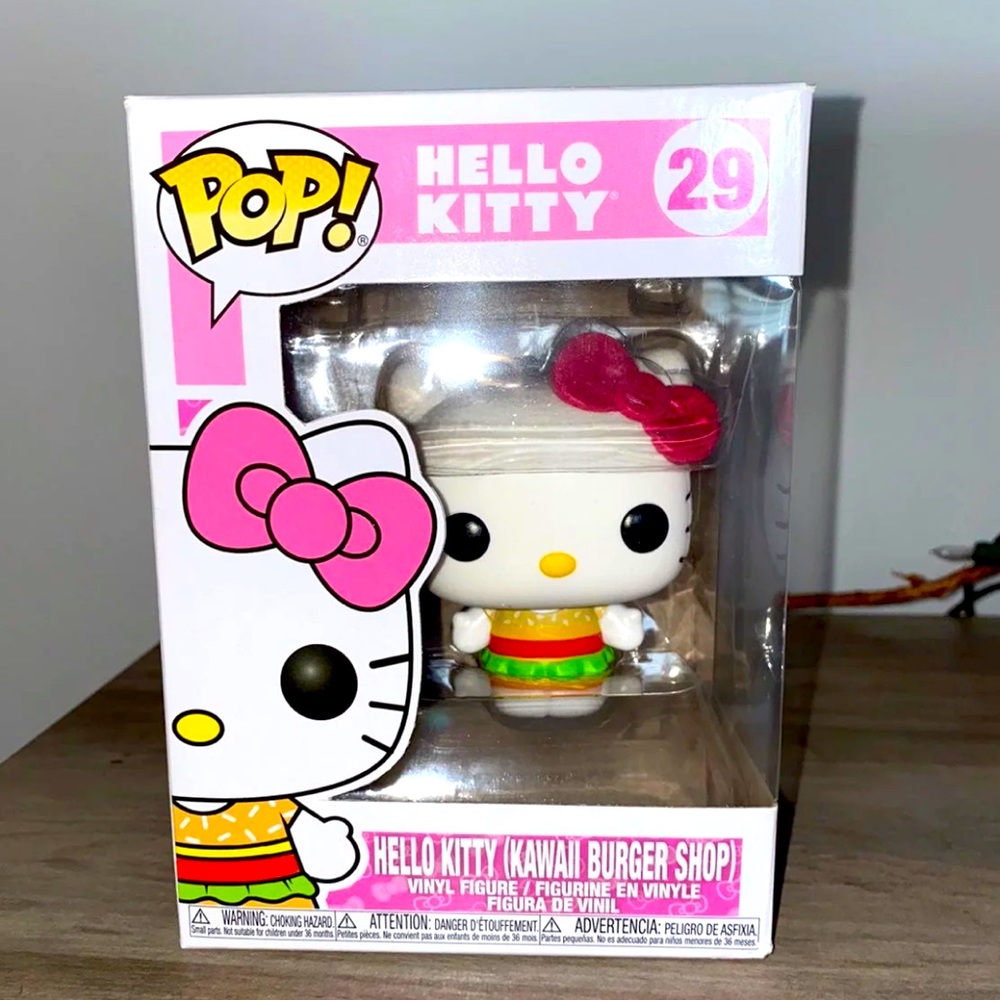 Hello kitty kawaii burger shop pop